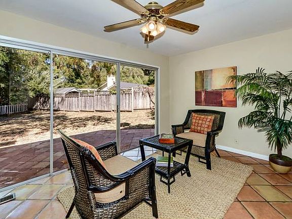 5th image of 217 Navarra Dr