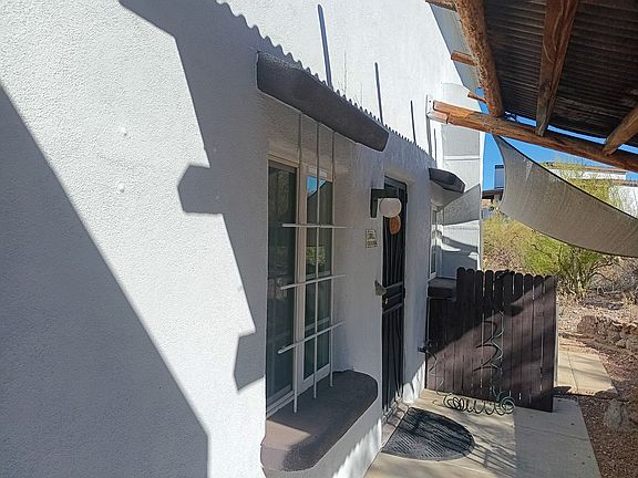2nd image of 4470 W Louisiana St