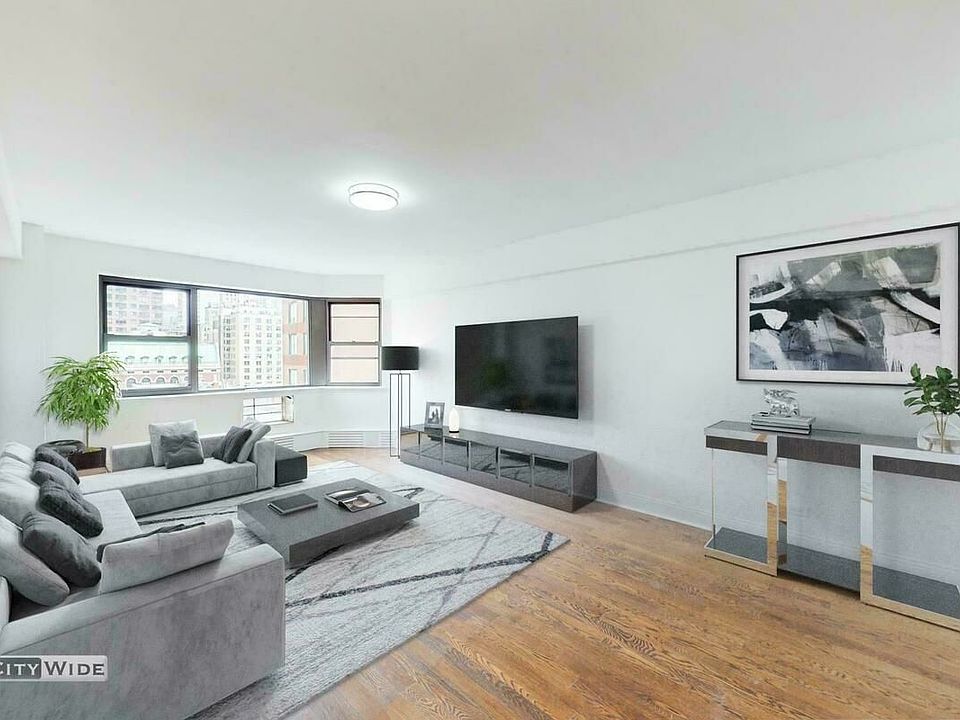 1st image of 219 E 69th St #3S