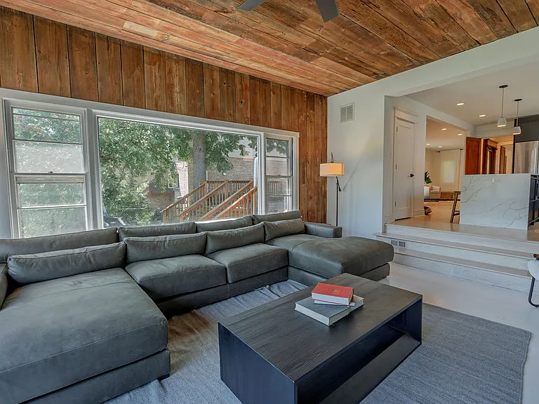 2227 N Nordica Ave — Photo 9