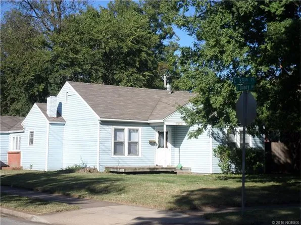 1403 E 35th Pl, Tulsa, OK 74105