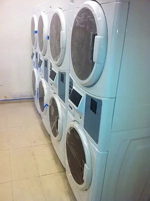 Rented by Mark David | media 44