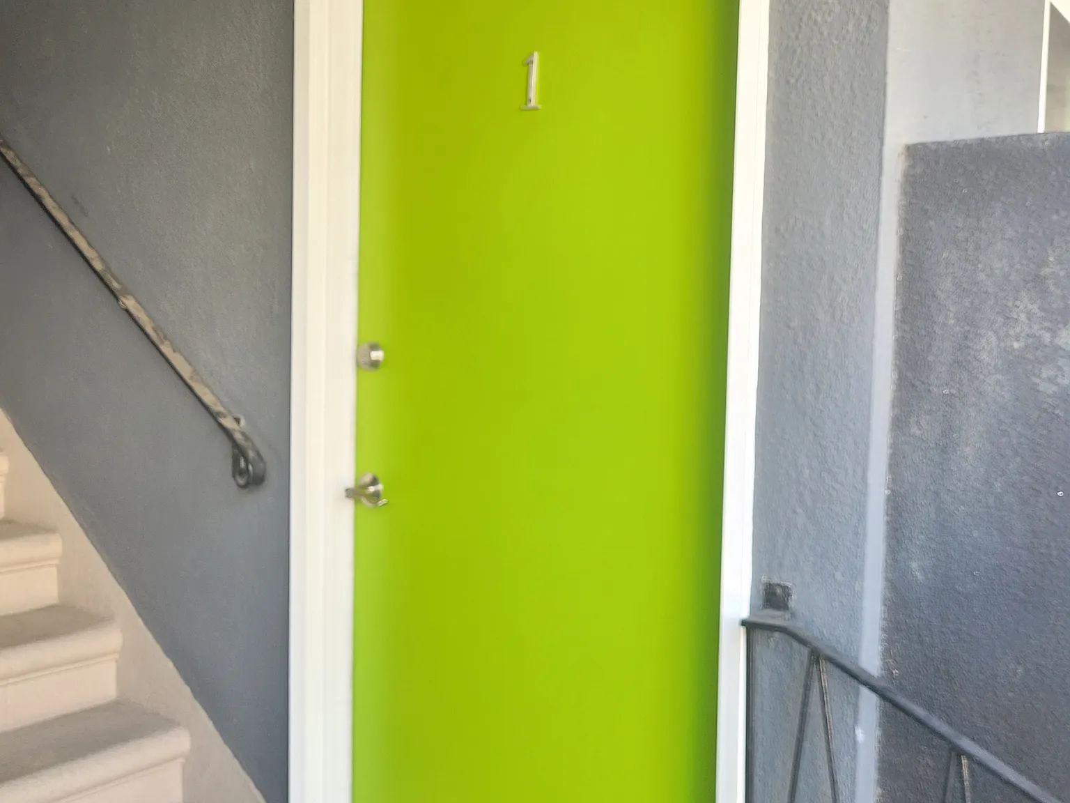 1 bed, 600 sqft, $2,350 — Photo 3