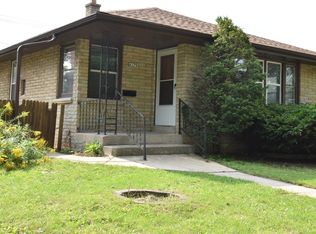 6175 W Spencer Pl, Milwaukee, WI 53218