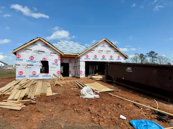 7385 Pine Tar Dr, Midland, GA 31820