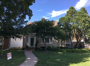830 Jones St, Bettendorf, IA
