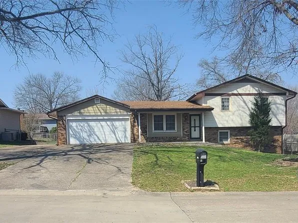 1808 Ferndale Dr, Cape Girardeau, MO 63701