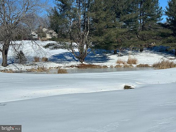 5th image of 3863 Rectortown Rd