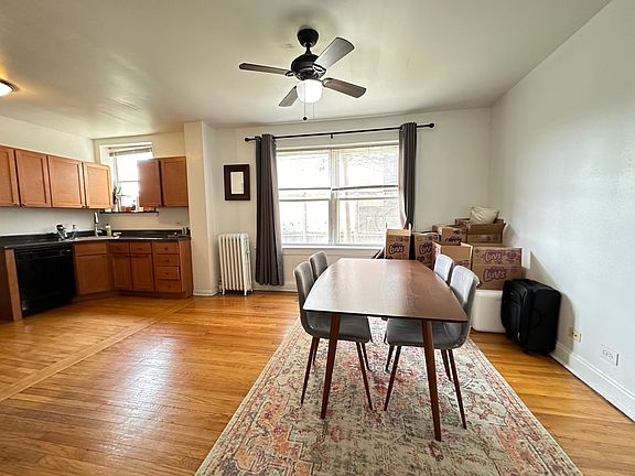 2nd image of 3744.5 N Pine Grove Ave #2N