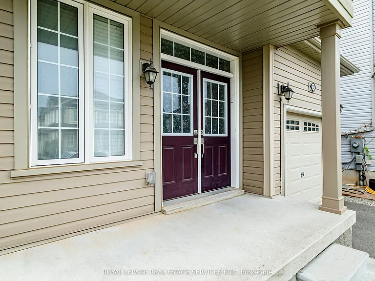 152 Munro Cir — Photo 8