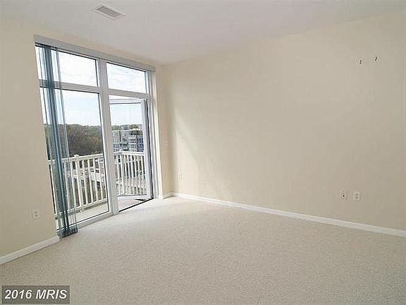 3rd image of 444 W Broad St Unit 701