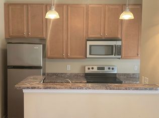 1109 Fountain Lake Dr, Brunswick, GA 31525