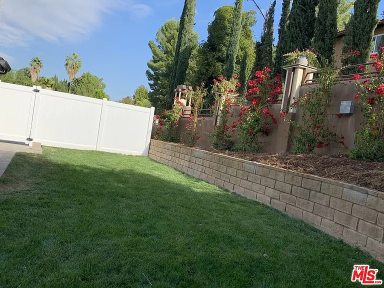 22700 W Flamingo St — Photo 39
