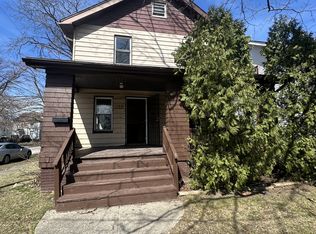 13601 Eaglesmere Ave, Cleveland, OH 44110