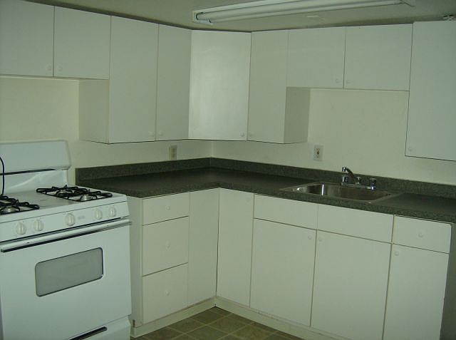 2nd image of 127 Terry Ave APT 4