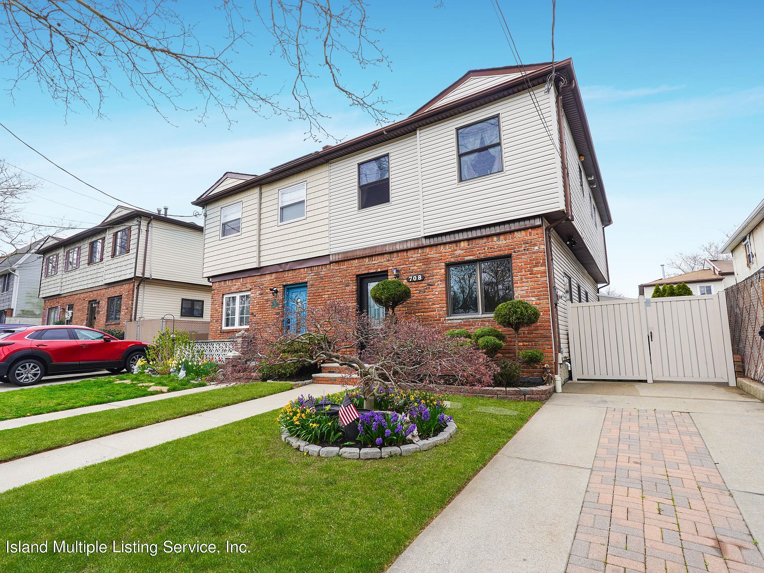 708 Drumgoole Rd W, Staten Island, NY 10312 Zillow