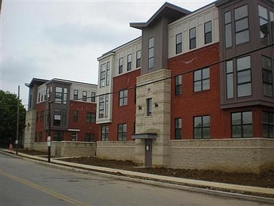 1st image of 650 S Mill St #211
