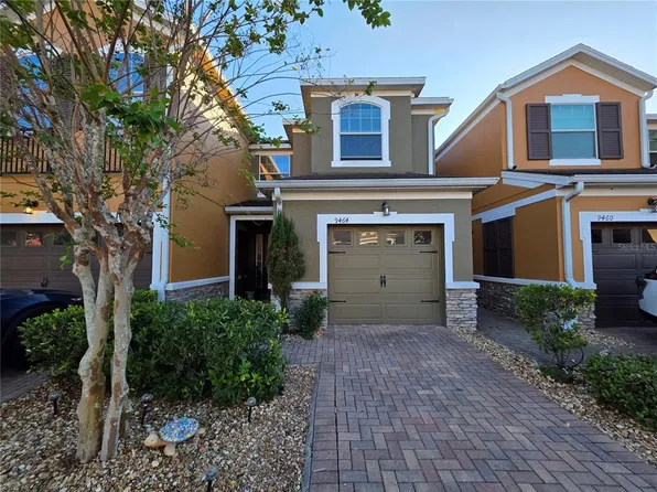 9464 Tawnyberry St, Orlando, FL 32832