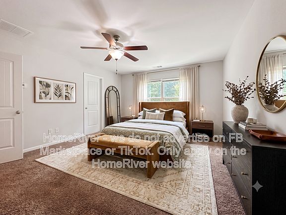 4th image of 206 Daisy Cir