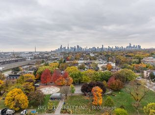 1050 Eastern Ave #1407, Toronto, ON M4L 0B7