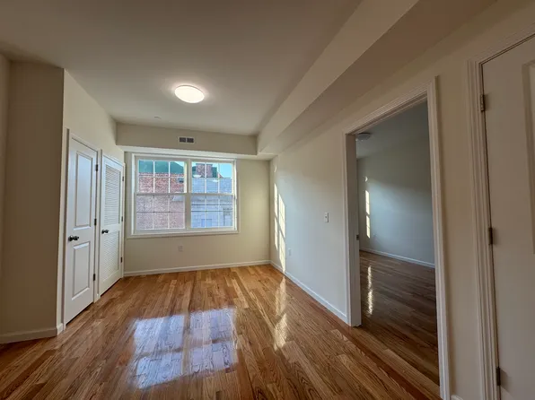 1269 Main St, Bridgeport, CT