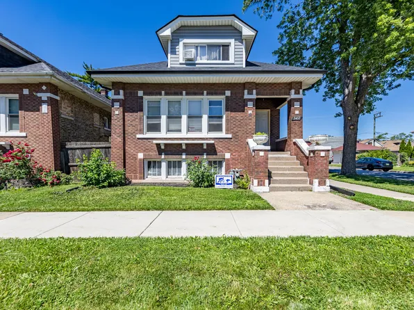 2402 East Ave, Berwyn, IL 60402