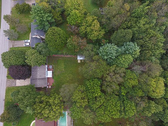 4th image of 5853 Scenic Way Dr