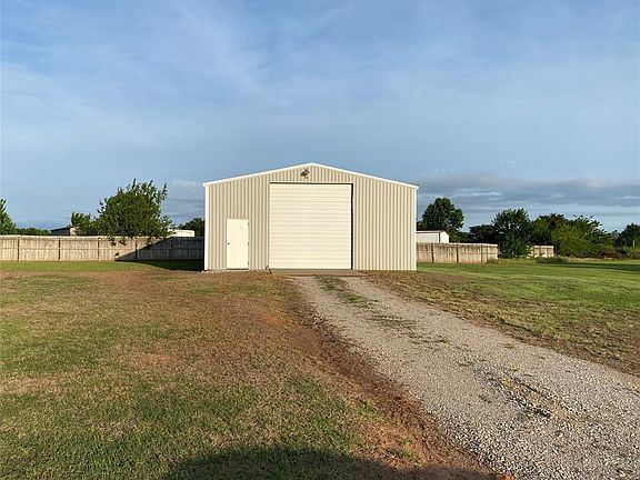 5th image of 10325 Windridge Dr