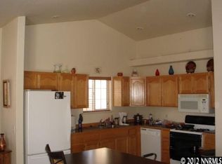 1142 Dixie Ln, Fernley, NV 89408