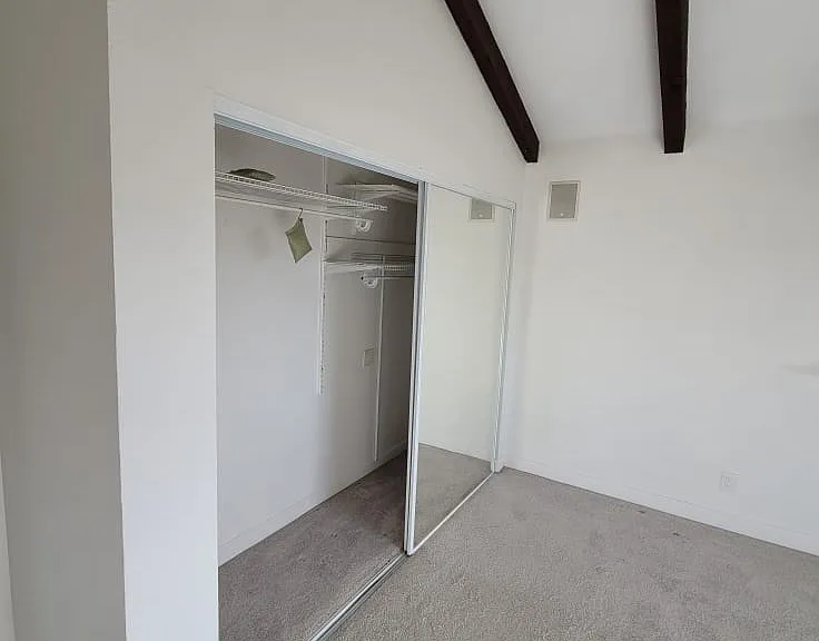 14801 Kingsdale Ave — Photo 7