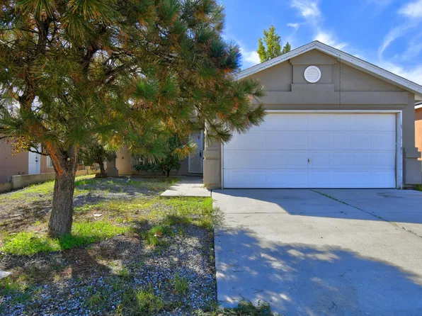8700 Spotted Pony Ave SW, Albuquerque, NM 87121