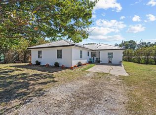 110 E Main St, Achille, OK 74720