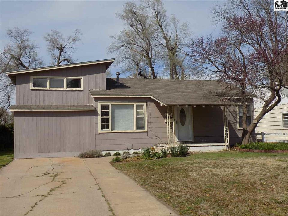 1st image of 814 W 19th Ave