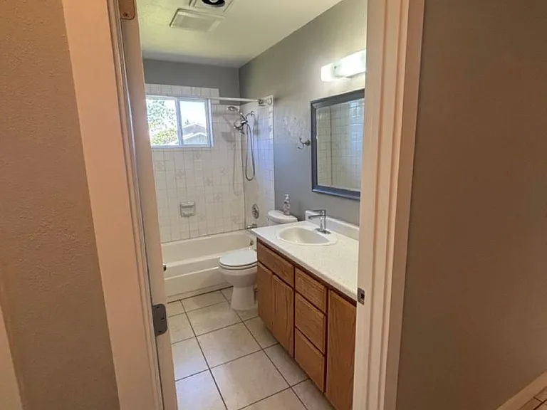 285 W Vicki Ave — Photo 16