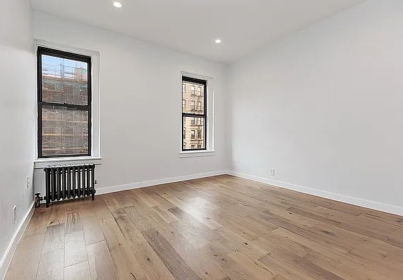 3rd image of 47 E 7th St APT C1
