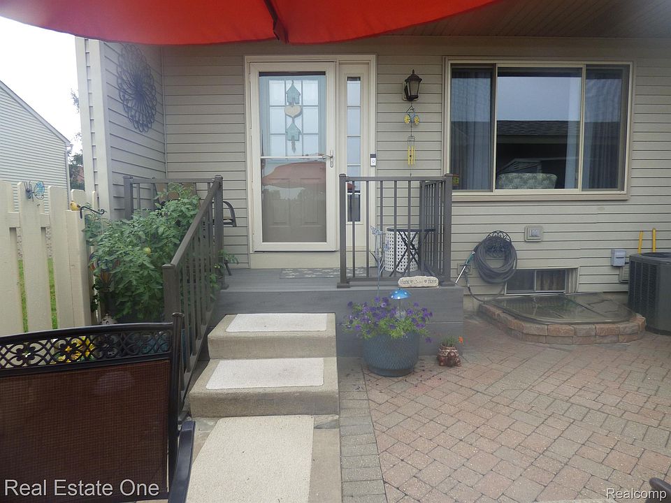 1st image of 25182 Jefferson Ct Unit 1