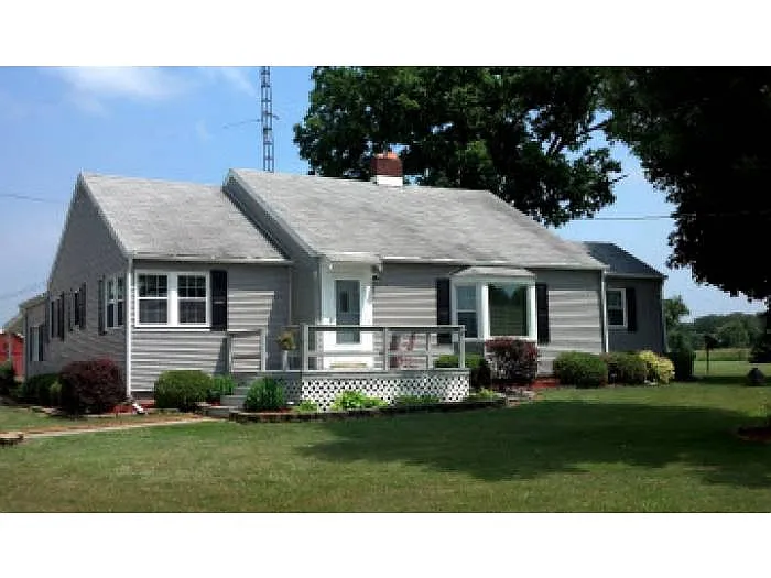 4749 Evansport Rd photo 1