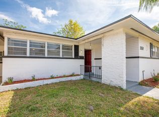 1157 Gunka Rd, Jacksonville, FL 32216