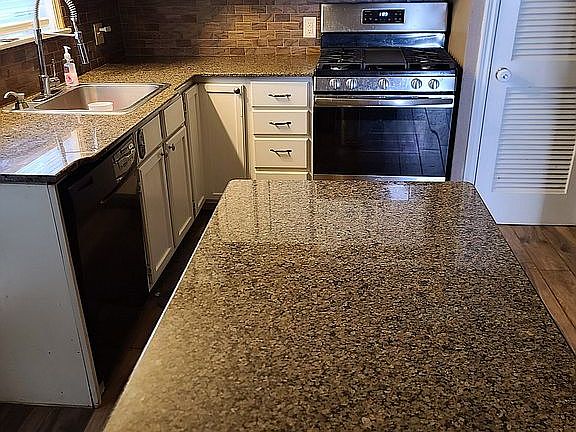 Granite counter tops  
