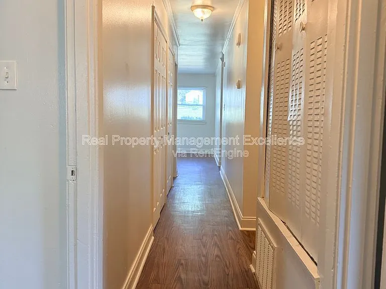 419 Walton St — Photo 25