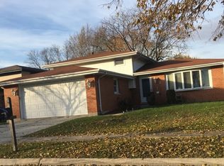 2 Rich Ct, Park Forest, IL
