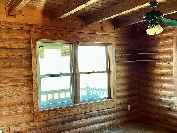 5th image of 1931 Grant Rd