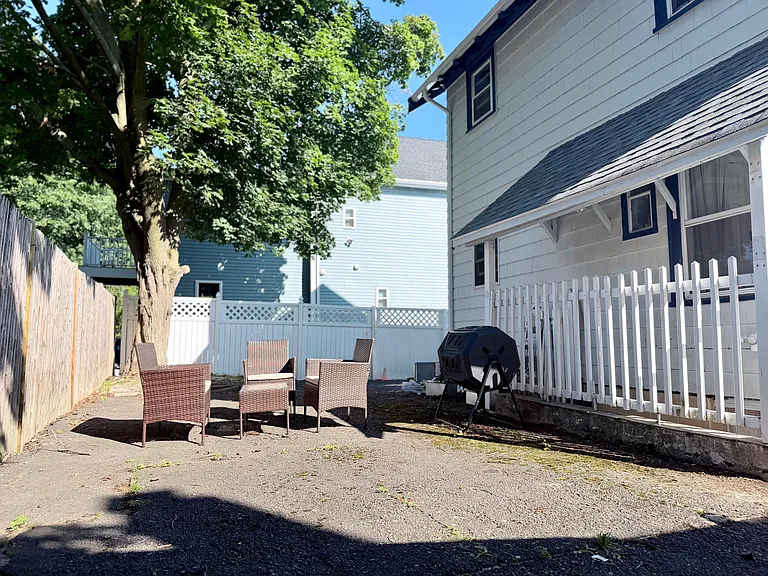 200 Riverside Ave — Photo 15