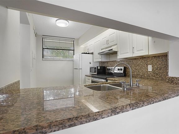 4th image of 109 Lake Emerald Drive #110