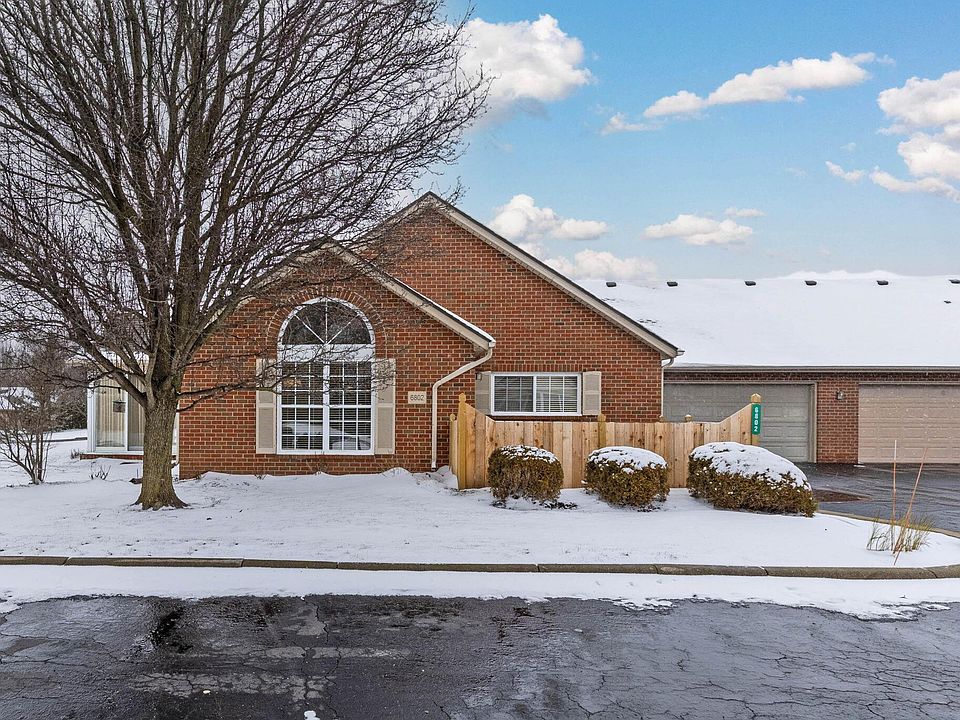 1st image of 6802 Ridge Rock Dr #16