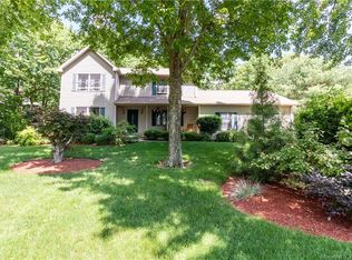 10 Corbin Rdg, Bristol, CT 06010