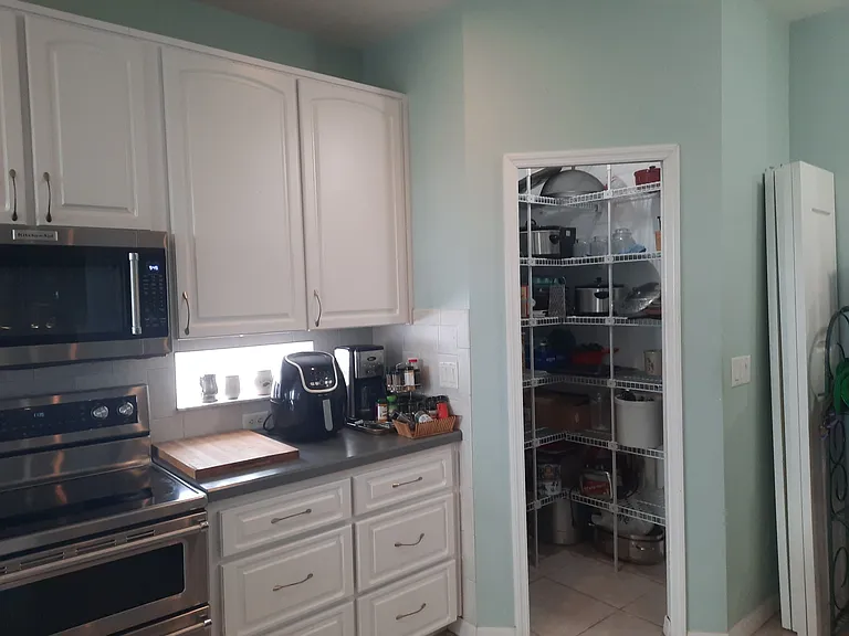 5048 Maplewood Dr #1 — Photo 17