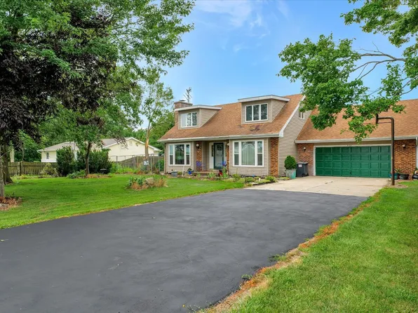 809 County Road 1500 E, Tolono, IL 61880