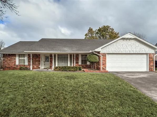 6632 Cove Hollow Rd, Oklahoma City, OK 73132