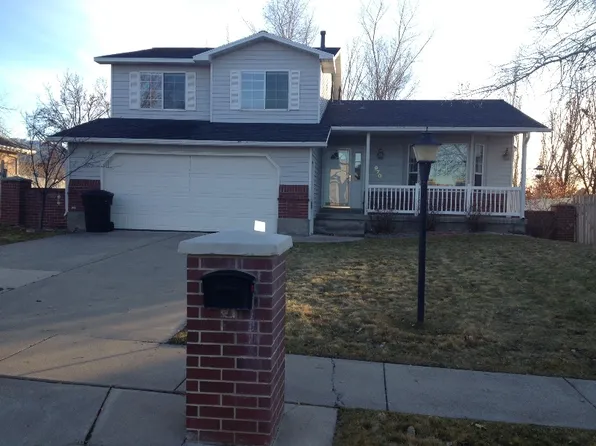970 E Canterbury Dr, Logan, UT 84321